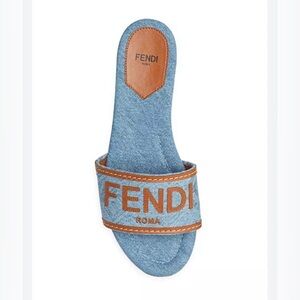 Fendi

Denim Logo Slide Sandals